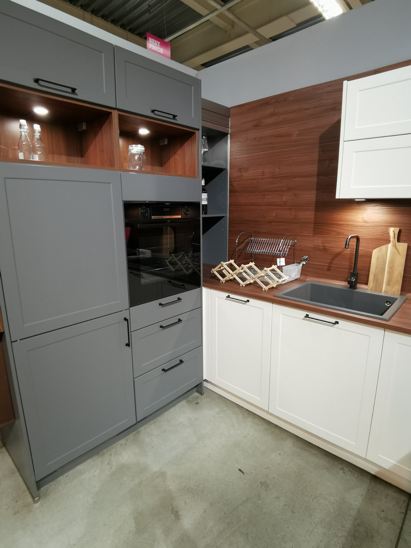 Maximizing Small Kitchen Space: Creative Ideas